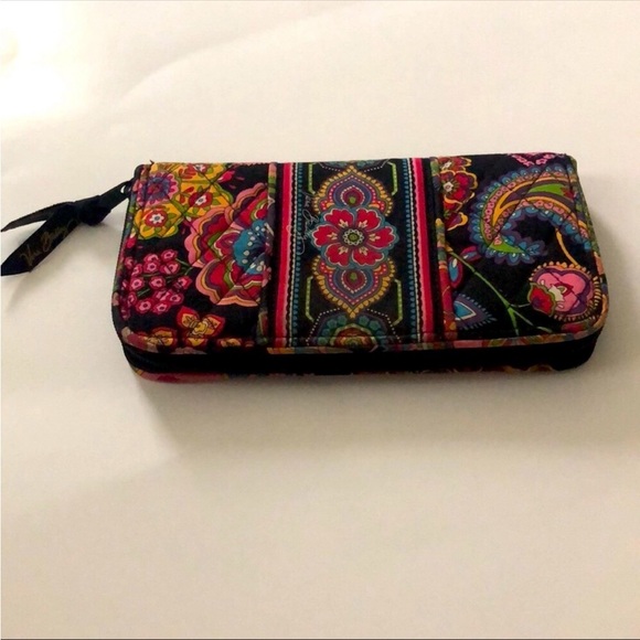 ❤️ 7 pieces Bundles❤️Vera Bradley Small purses, make up bag,wallet and belt - Picture 10 of 12